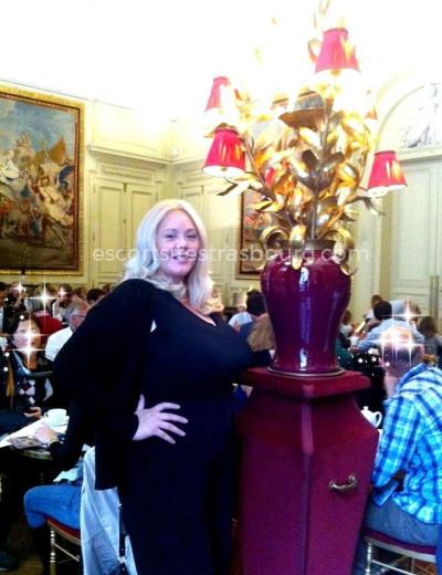 Escort Adrianne - Photo  10 №1487