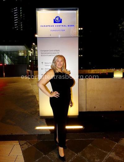 Escort Adrianne - Photo  9 №1487